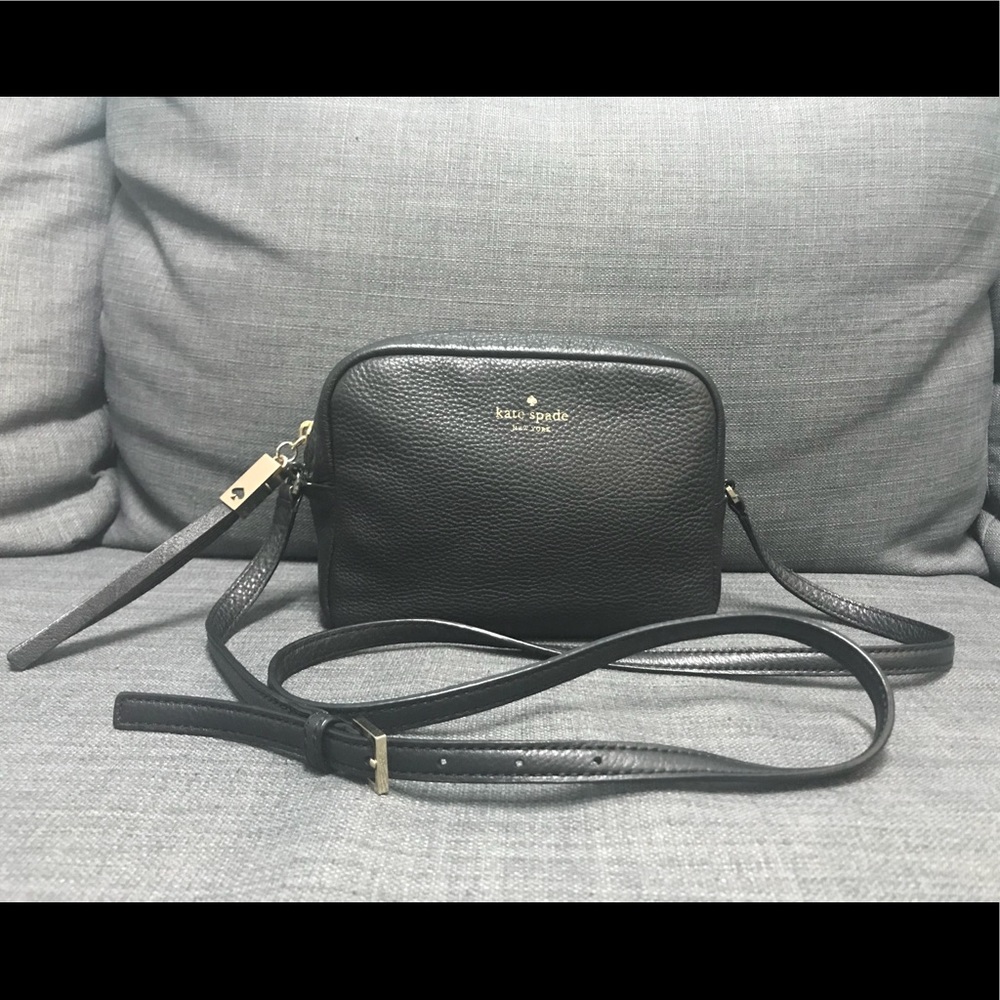 🛑SOLD🛑Kate Spade Mindy Grey Street Crossbody Bag